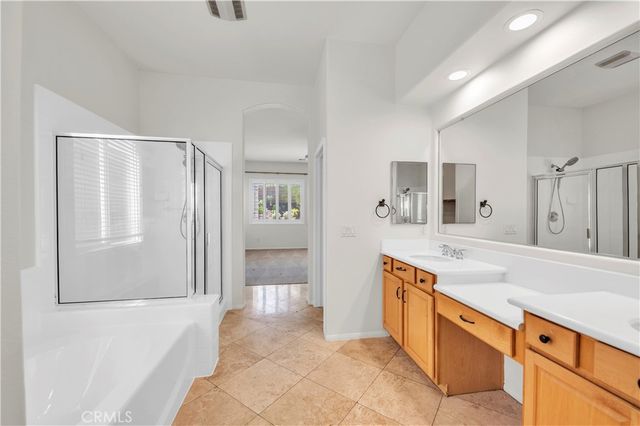 26635 Paddington Court, Murrieta, CA 92563