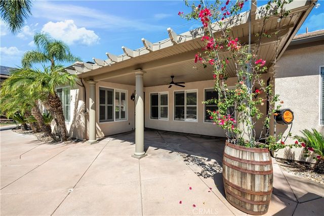 26635 Paddington Court, Murrieta, CA 92563