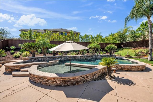 26635 Paddington Court, Murrieta, CA 92563