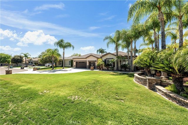 26635 Paddington Court, Murrieta, CA 92563