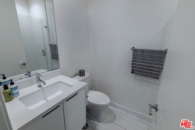 10814 Hortense Street, Los Angeles, CA 91602