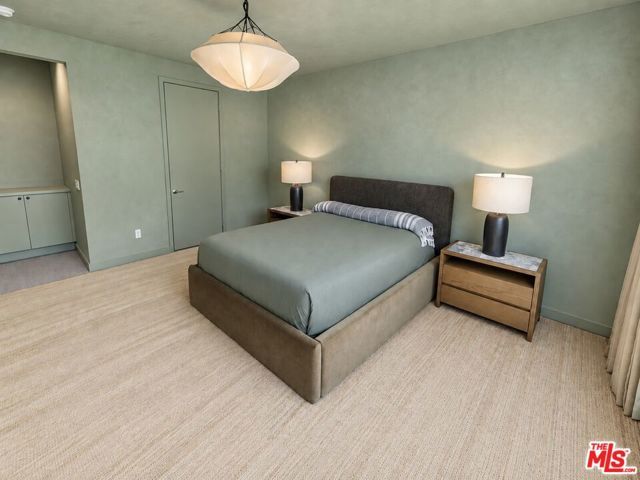 10814 Hortense Street, Los Angeles, CA 91602