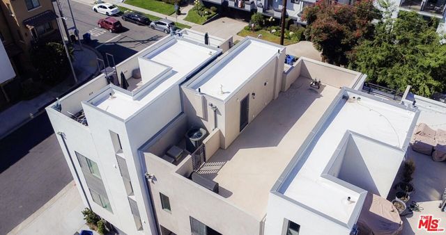10814 Hortense Street, Los Angeles, CA 91602