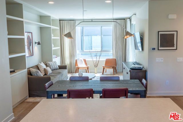 10814 Hortense Street, Los Angeles, CA 91602