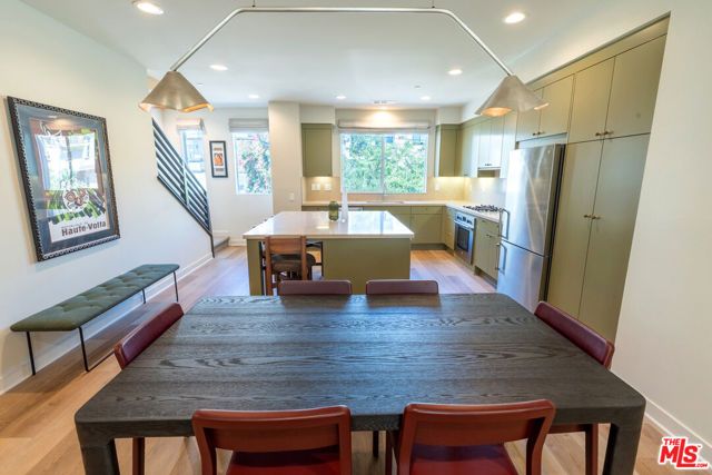 10814 Hortense Street, Los Angeles, CA 91602