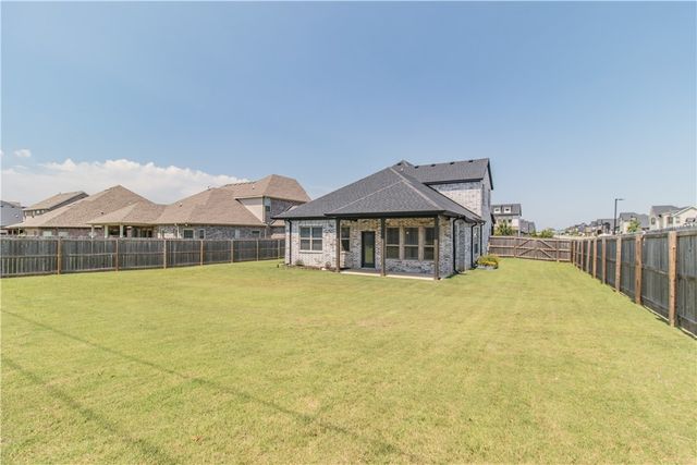 1431 Cave Stream Drive, Cave Springs, AR 72718