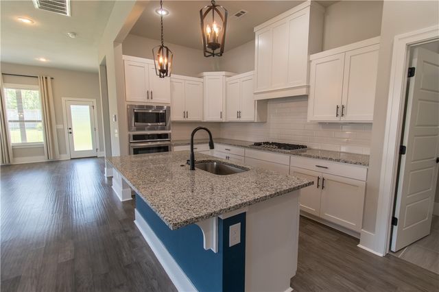 1431 Cave Stream Drive, Cave Springs, AR 72718