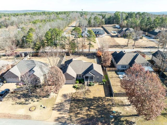 826 Copperfield Circle, Heber Springs, AR 72543
