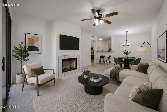 1411 E ORANGEWOOD Avenue 124, Phoenix, AZ 85020