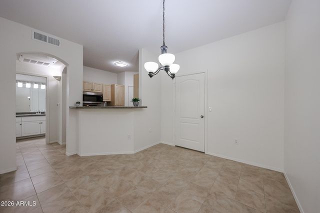 1411 E ORANGEWOOD Avenue 124, Phoenix, AZ 85020