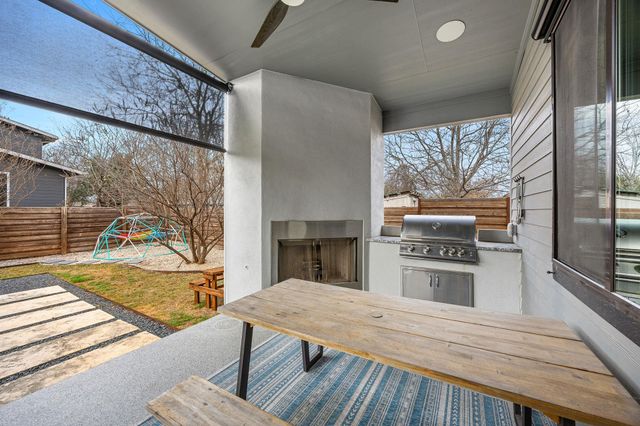 408 Martin Luther King Jr ST, Georgetown, TX 78626