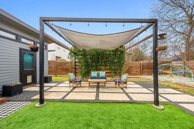 408 Martin Luther King Jr ST, Georgetown, TX 78626