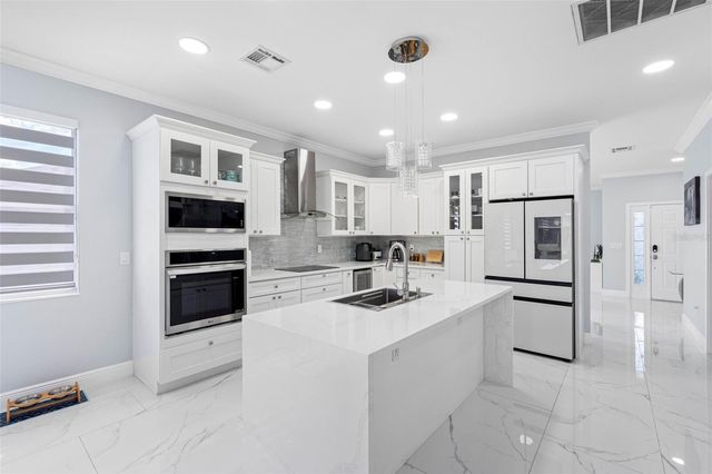 5610 SHEER BLISS LOOP, Land O Lakes, FL 34639