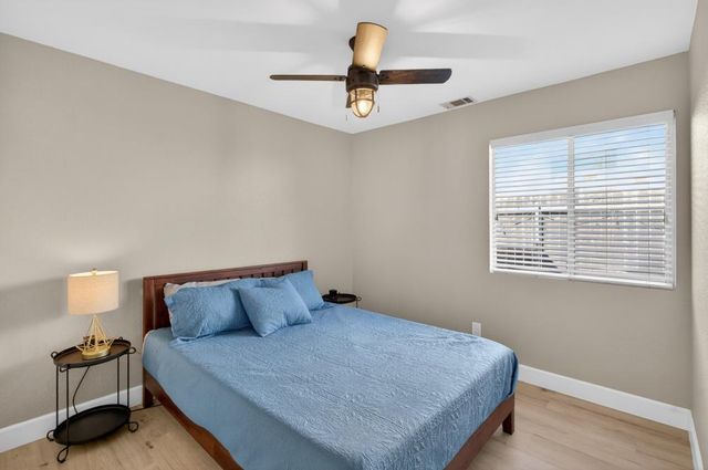 8337 Grand Cru Dr, Sacramento, CA 95829