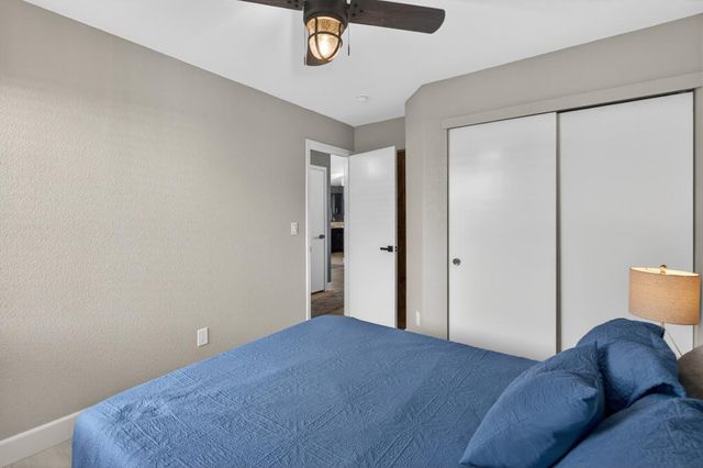 8337 Grand Cru Dr, Sacramento, CA 95829