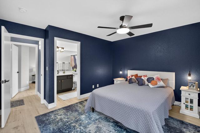 8337 Grand Cru Dr, Sacramento, CA 95829