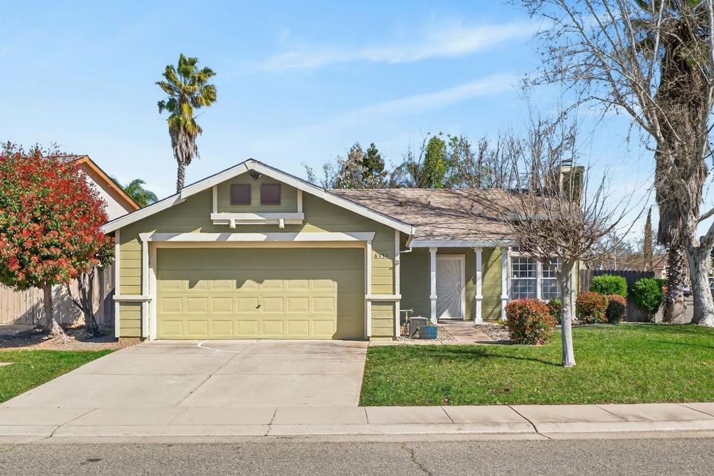 8337 Grand Cru Dr, Sacramento, CA 95829