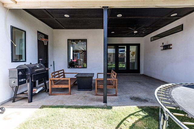 13804 Raleigh Avenue, Lubbock, TX 79424