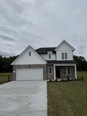 207 Blanford Cir, Manchester, TN 37355