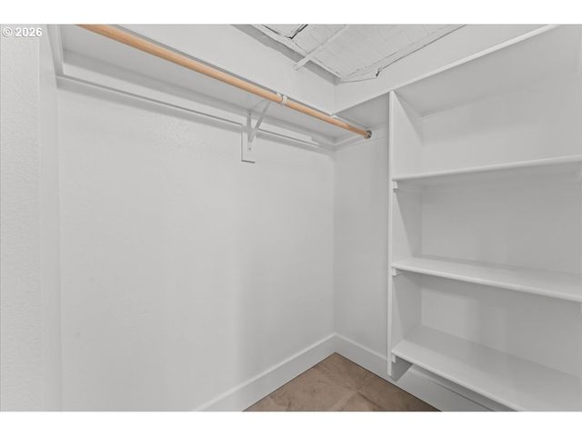 9818 Sw 34th Pl, Portland, OR 97219