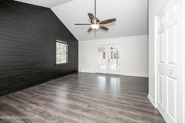 8208 Martin Bluff Road, Gautier, MS 39553