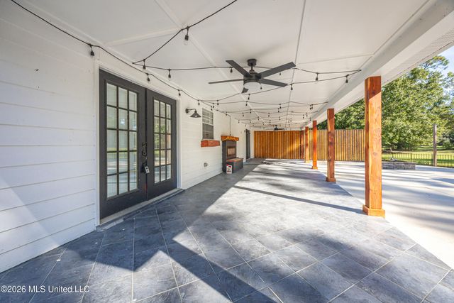 8208 Martin Bluff Road, Gautier, MS 39553