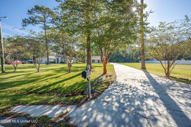 8208 Martin Bluff Road, Gautier, MS 39553