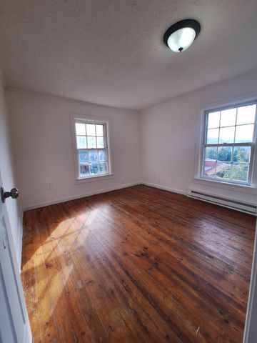 515 Mitchell St, Pulaski, TN 38478