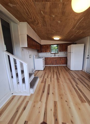 515 Mitchell St, Pulaski, TN 38478