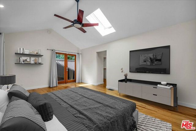 8621 Lookout Mountain Avenue, Los Angeles, CA 90046