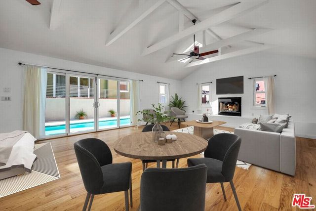 8621 Lookout Mountain Avenue, Los Angeles, CA 90046