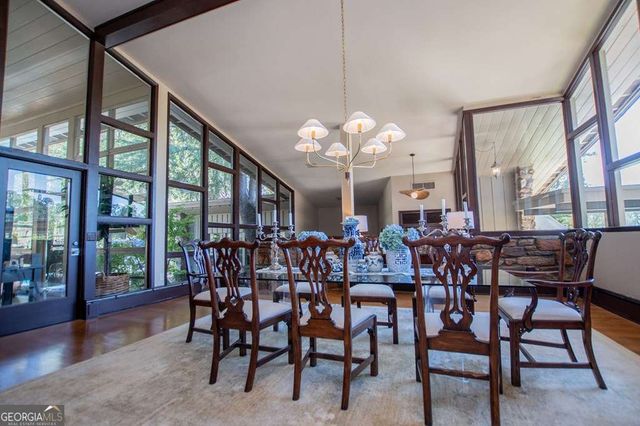 320 East Club Drive, Carrollton, GA 30117