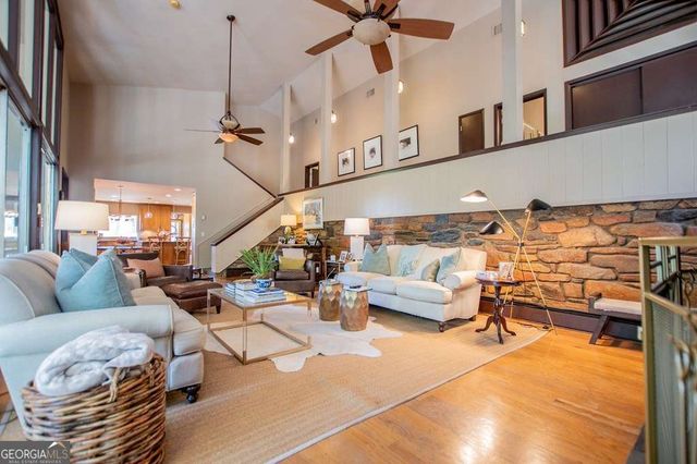320 East Club Drive, Carrollton, GA 30117