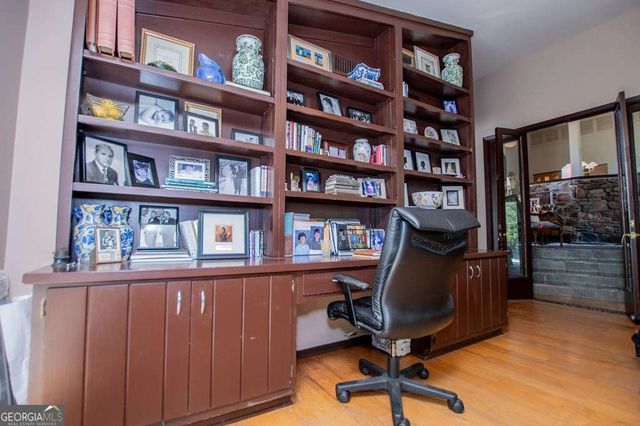 320 East Club Drive, Carrollton, GA 30117