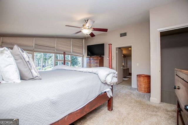 320 East Club Drive, Carrollton, GA 30117