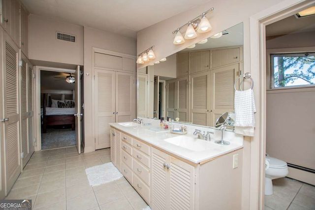 320 East Club Drive, Carrollton, GA 30117