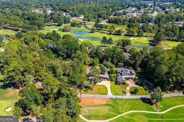320 East Club Drive, Carrollton, GA 30117