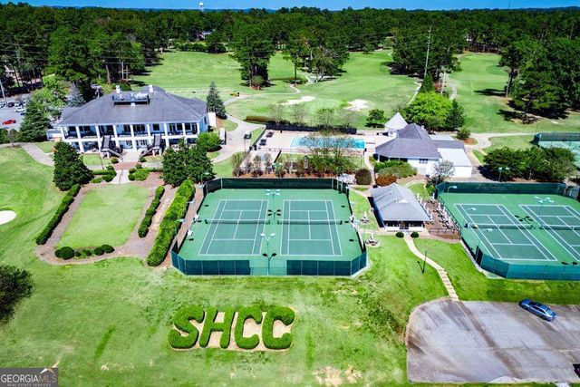320 East Club Drive, Carrollton, GA 30117