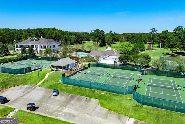 320 East Club Drive, Carrollton, GA 30117