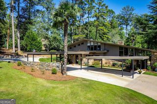 320 East Club Drive, Carrollton, GA 30117