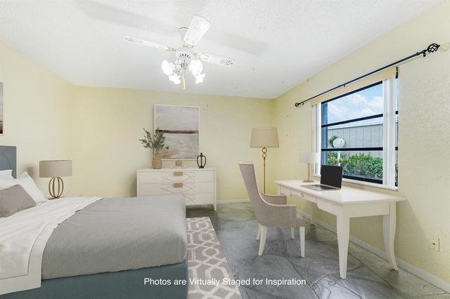 8421 Bonita Isle Drive, Lake Worth, FL 33467