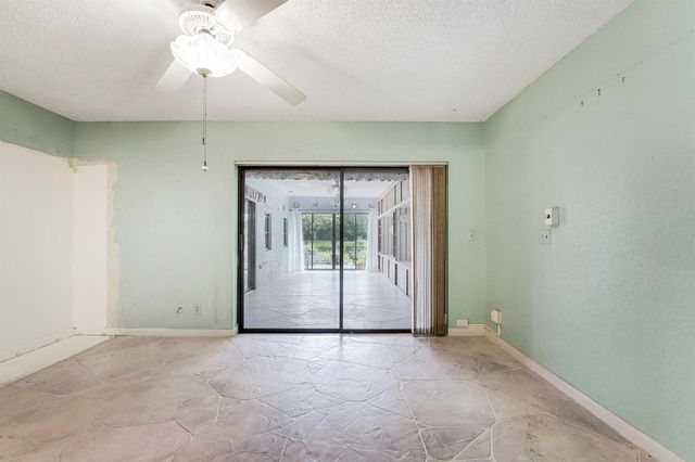 8421 Bonita Isle Drive, Lake Worth, FL 33467