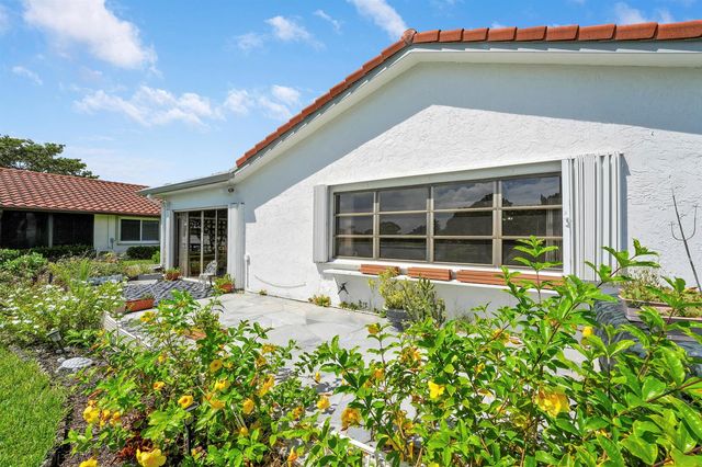 8421 Bonita Isle Drive, Lake Worth, FL 33467