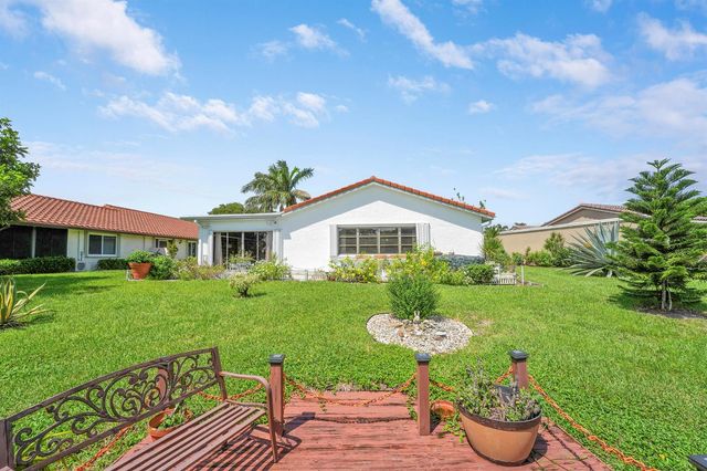 8421 Bonita Isle Drive, Lake Worth, FL 33467
