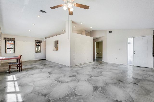 8421 Bonita Isle Drive, Lake Worth, FL 33467