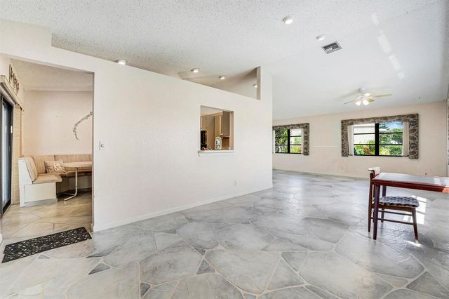 8421 Bonita Isle Drive, Lake Worth, FL 33467
