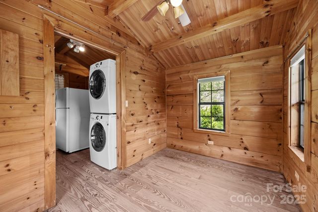 2978 NC 9 Highway, Black Mountain, NC 28711