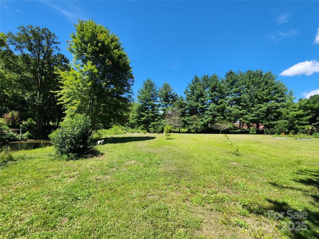 2978 NC 9 Highway, Black Mountain, NC 28711