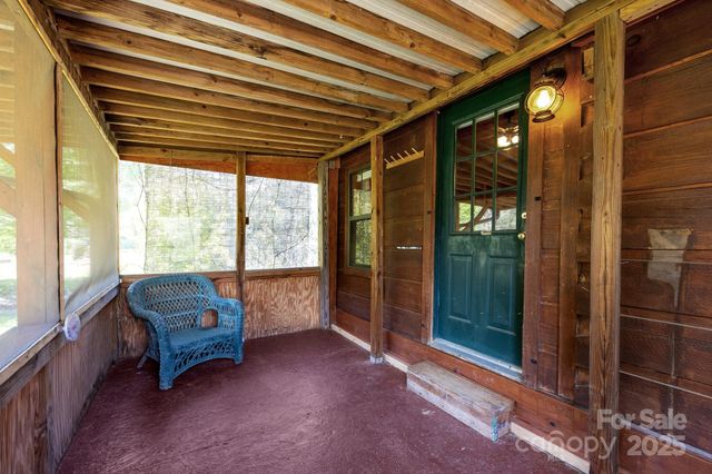 2978 NC 9 Highway, Black Mountain, NC 28711