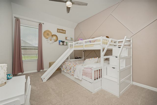 7421 Autumn Grove Lane, Ponder, TX 76259